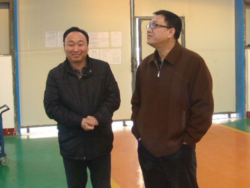 2013年1月5日东风公司领导和专家莅临检查指导工作